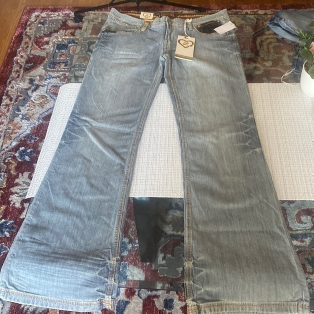 LUXIRIE JEANS 👖 BRAND NEW!!! Suze31 , light blue, MSRP $90.00